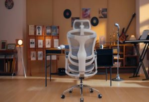Breathable Mesh for Heat-Free Gaming 